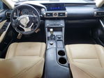 Lexus IS 2016