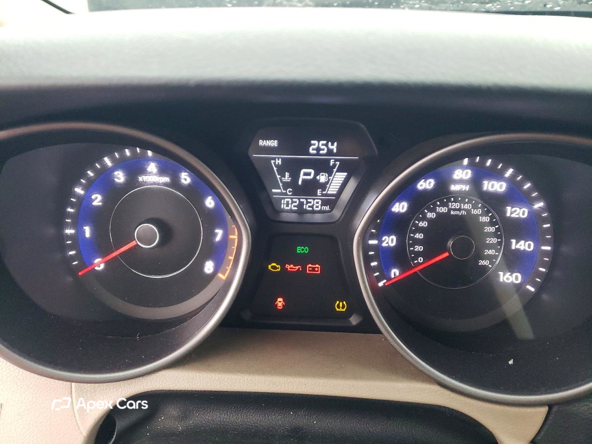Hyundai Elantra 2014