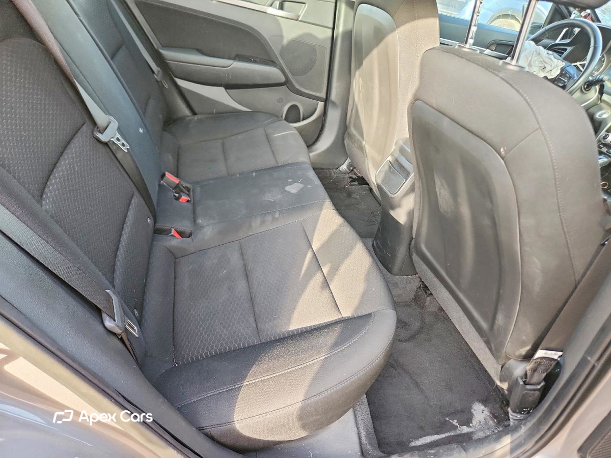 Hyundai Elantra 2020