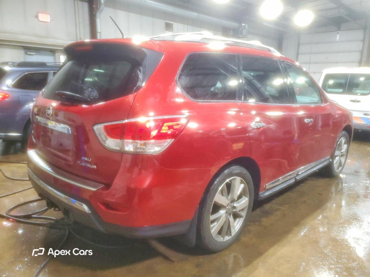 Nissan Pathfinder 2014