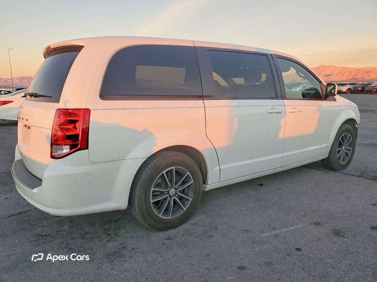 Dodge Caravan 2018