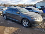 Ford Taurus 2017
