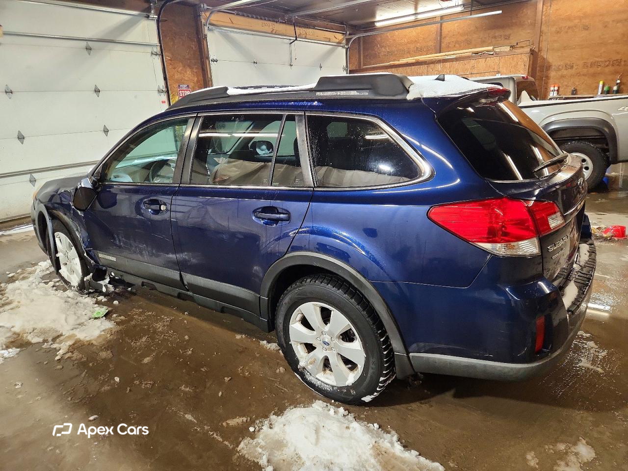 Subaru Outback 2011