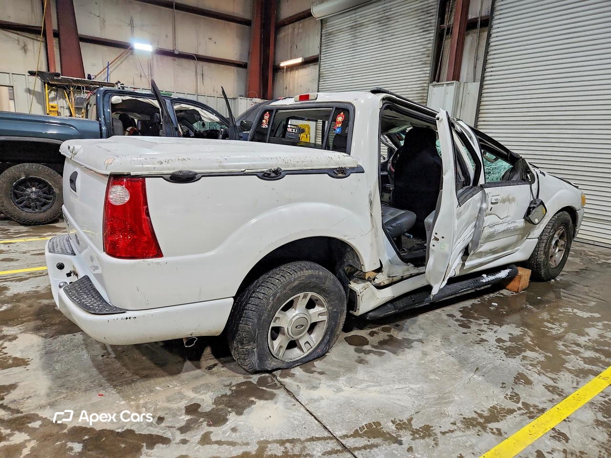 Ford Explorer 2004