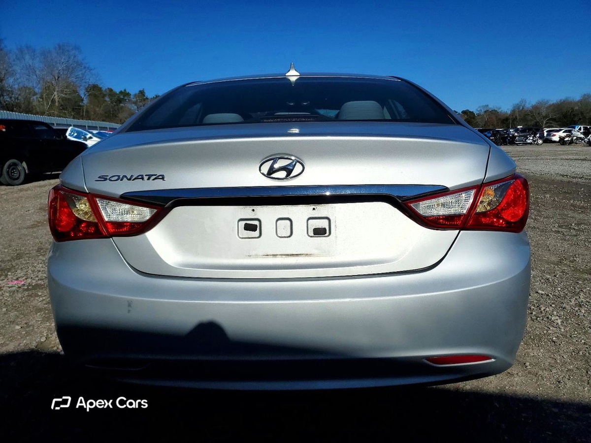 Hyundai Sonata 2013