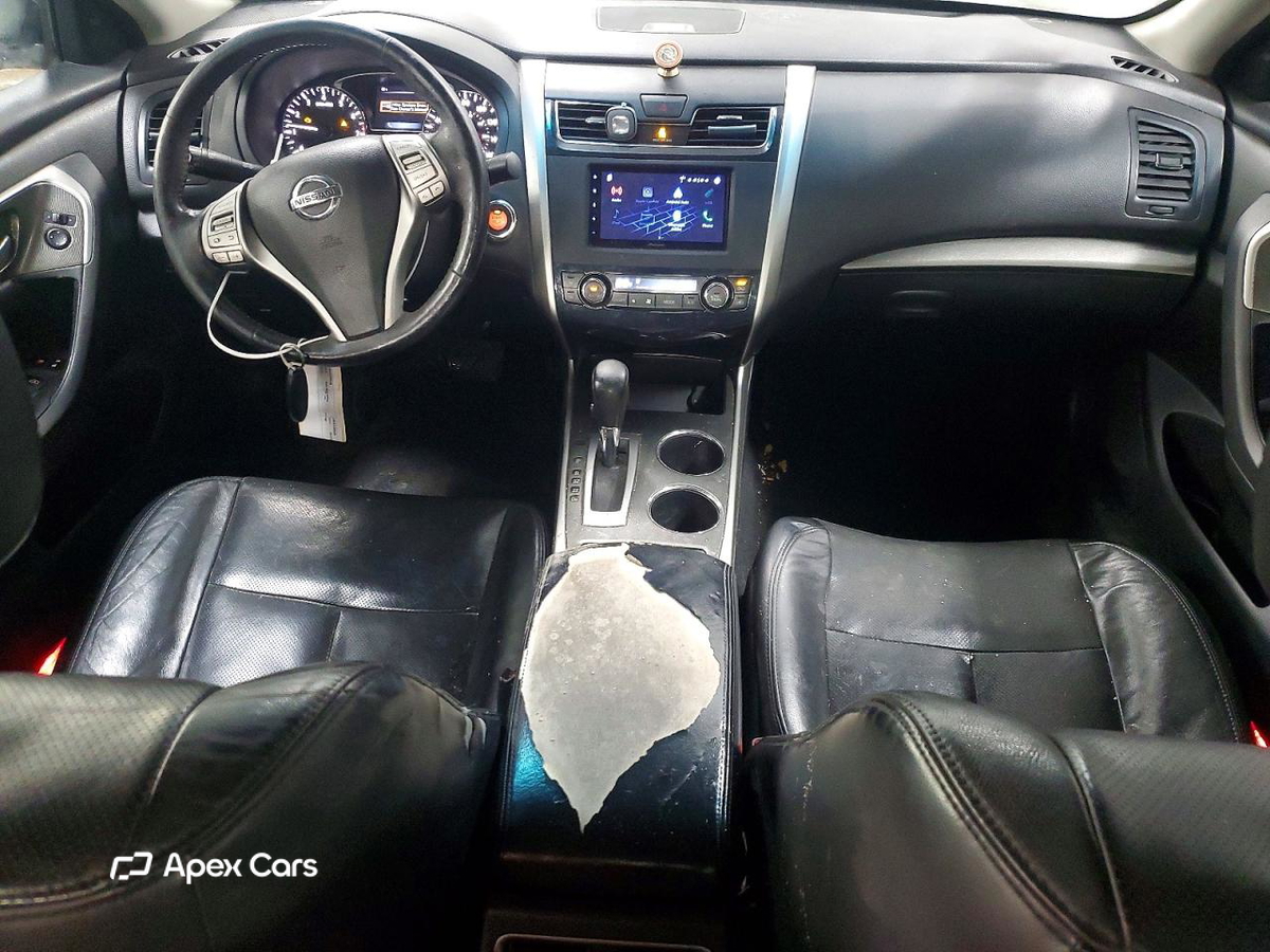 Nissan Altima 2015