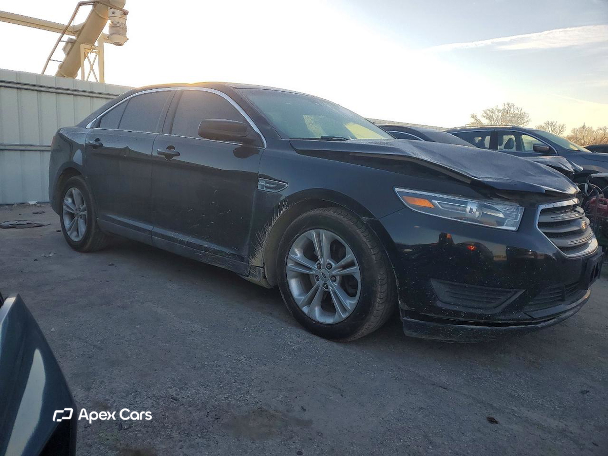 Ford Taurus 2016