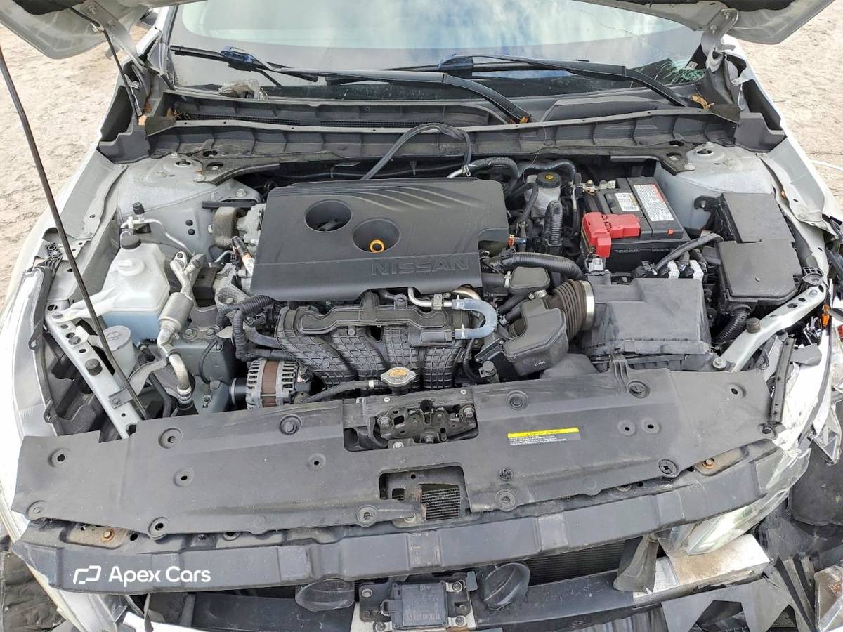 Nissan Altima 2020