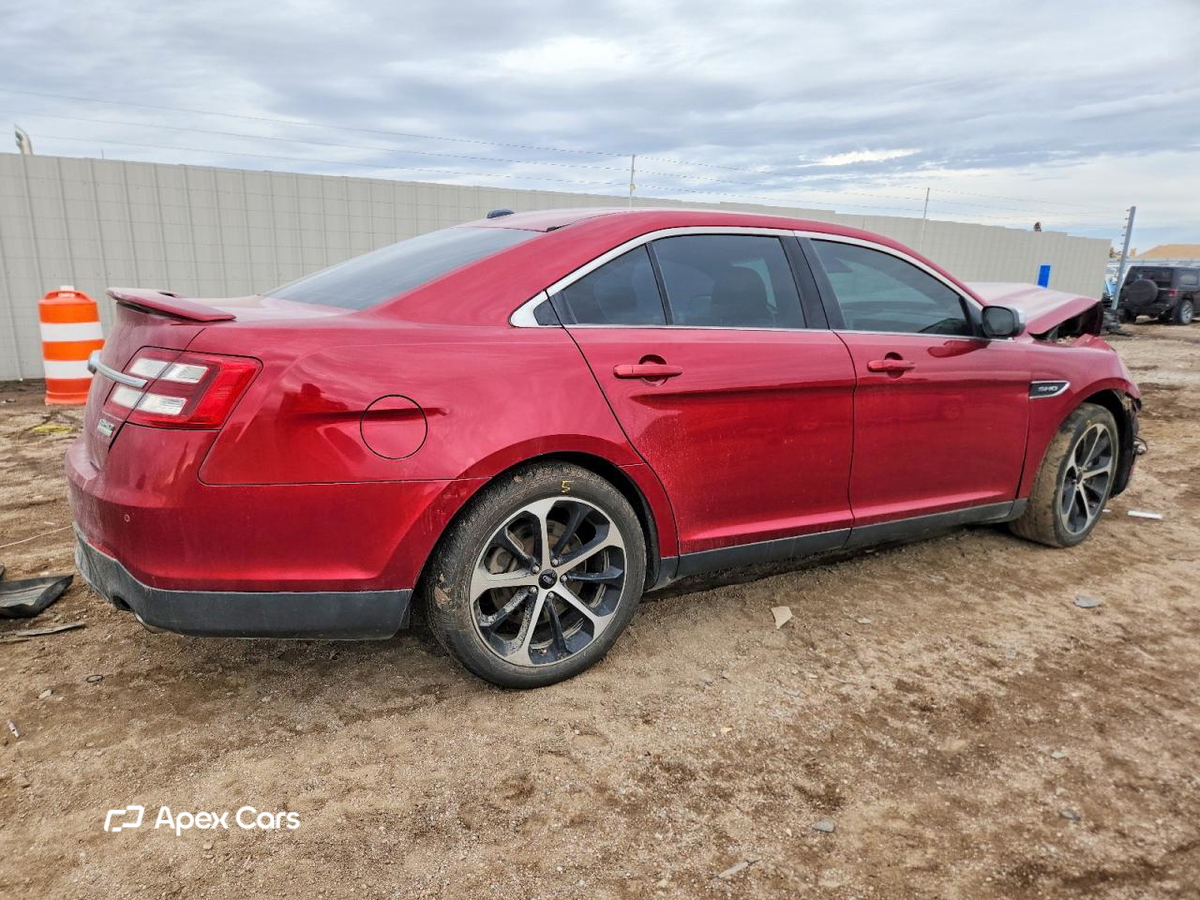 Ford Taurus 2015