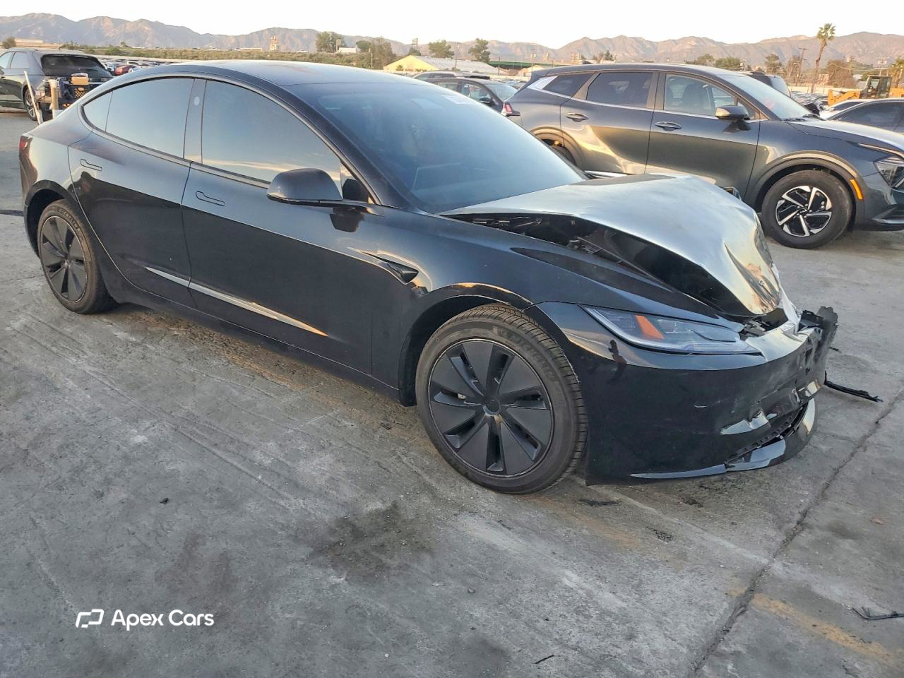 Tesla Model 3 2025