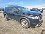 Nissan Pathfinder 2024