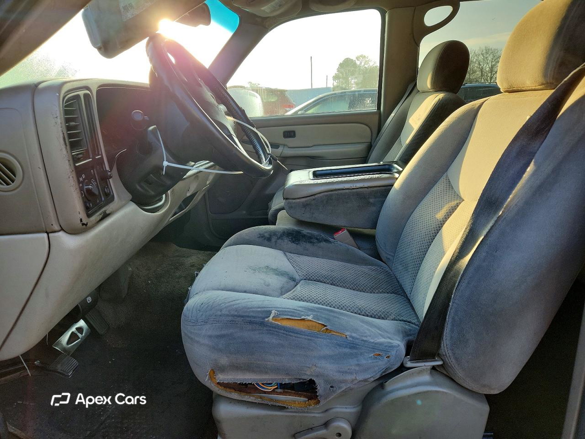 Chevrolet Tahoe 2003