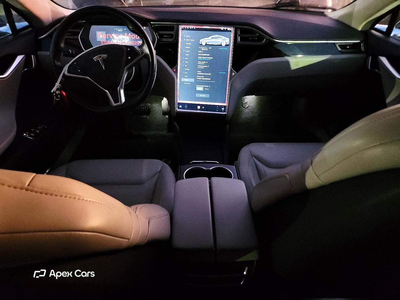 Tesla Model S 2016