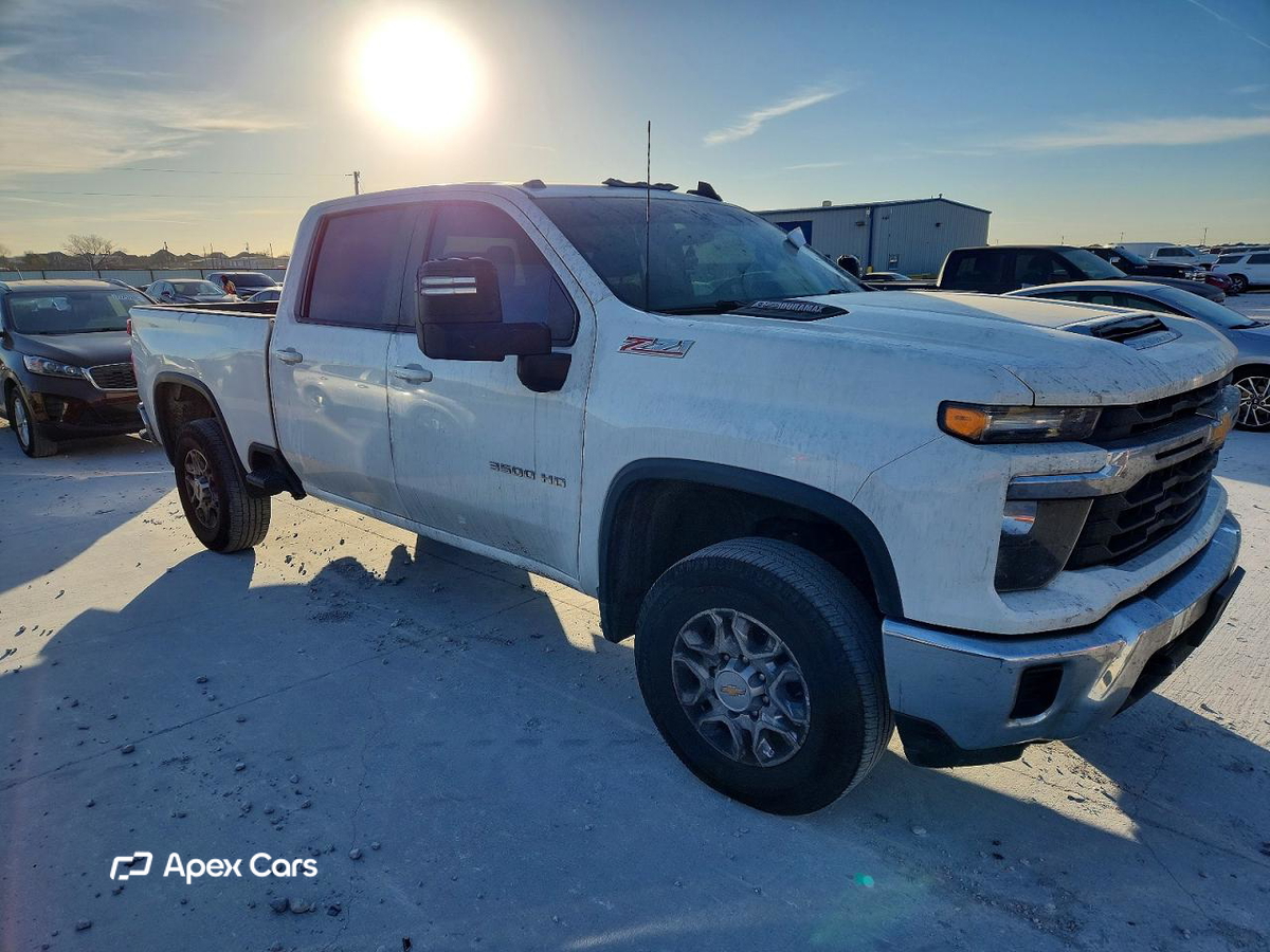 Chevrolet Silverado 2024