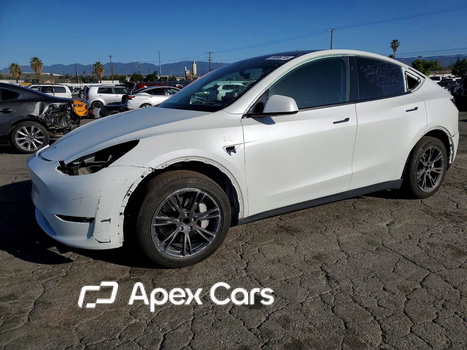 Tesla Model Y 2024 - Image 1 of 14