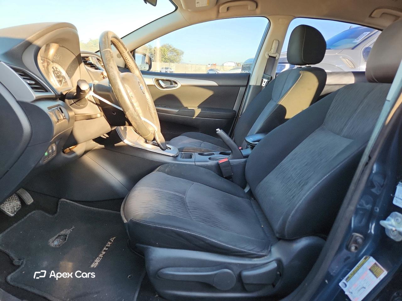 Nissan Sentra 2015