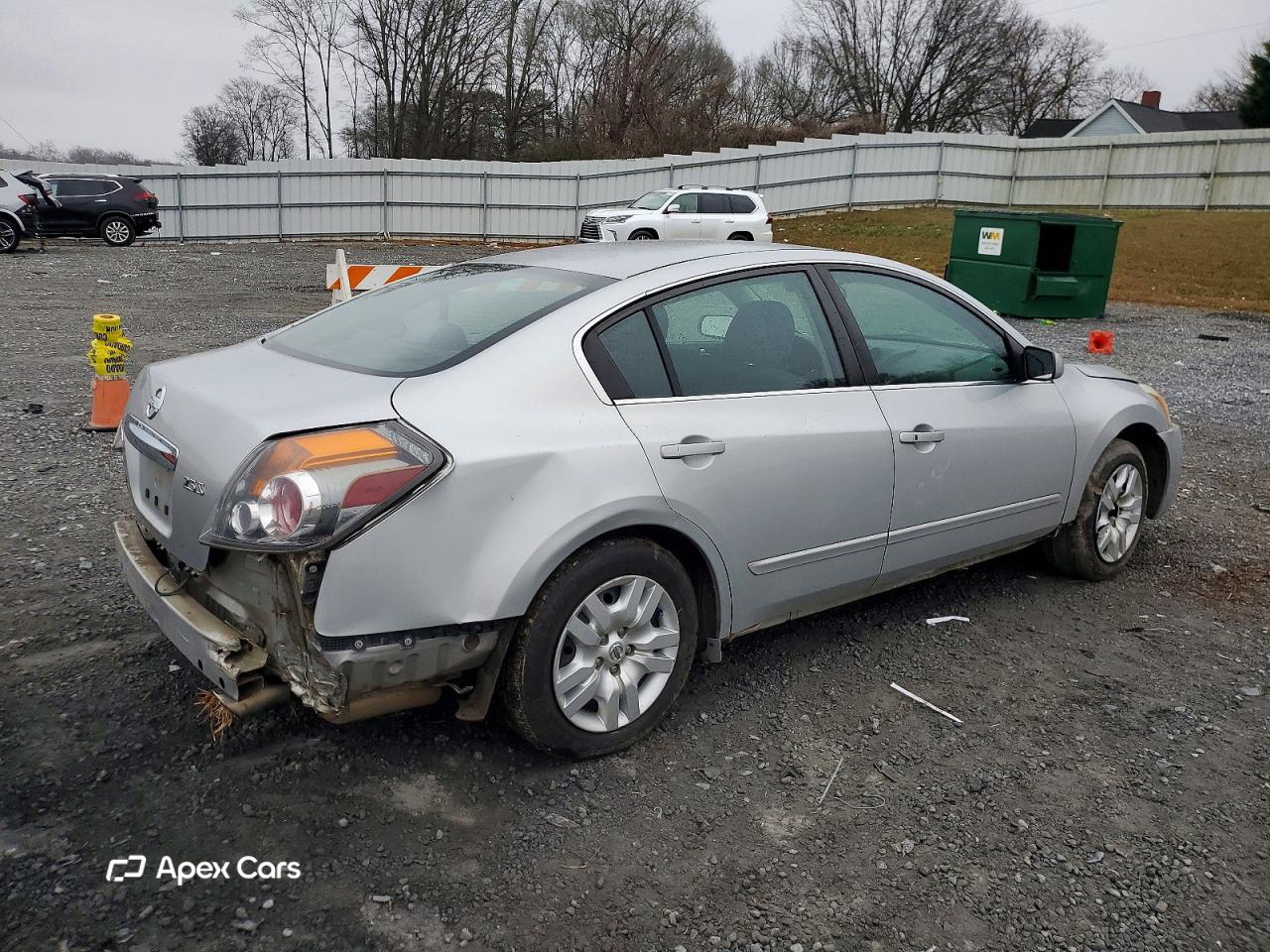Nissan Altima 2010