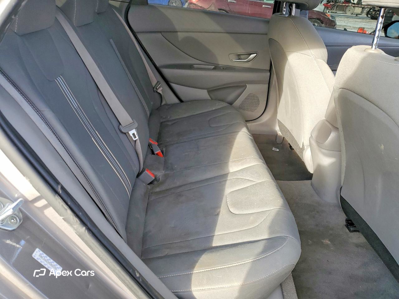 Hyundai Elantra 2021