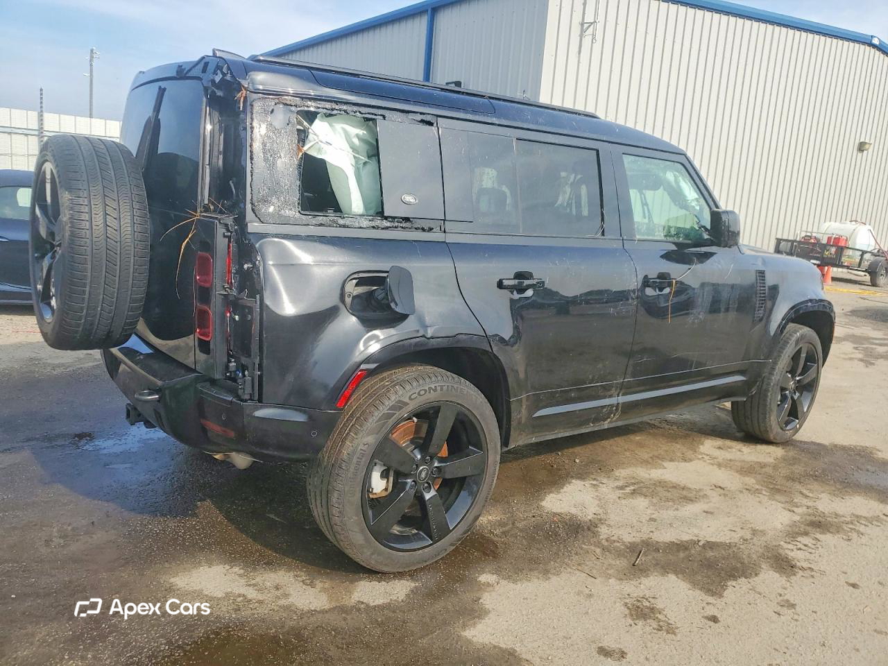 Land Rover Defender 2024