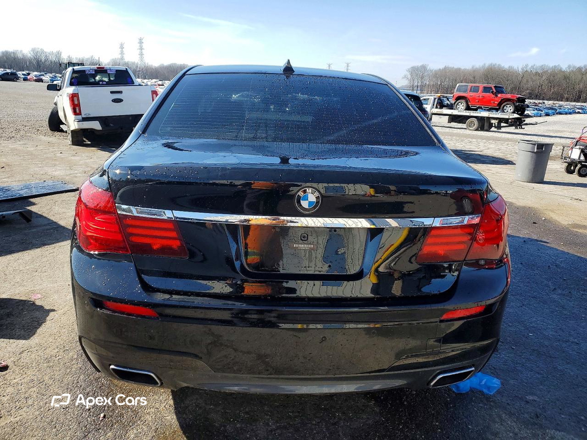 BMW Series 7 2014