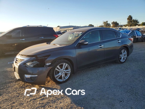 Nissan Altima 2013 - Image 1 of 12