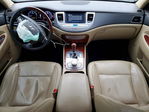 Hyundai Genesis 2012
