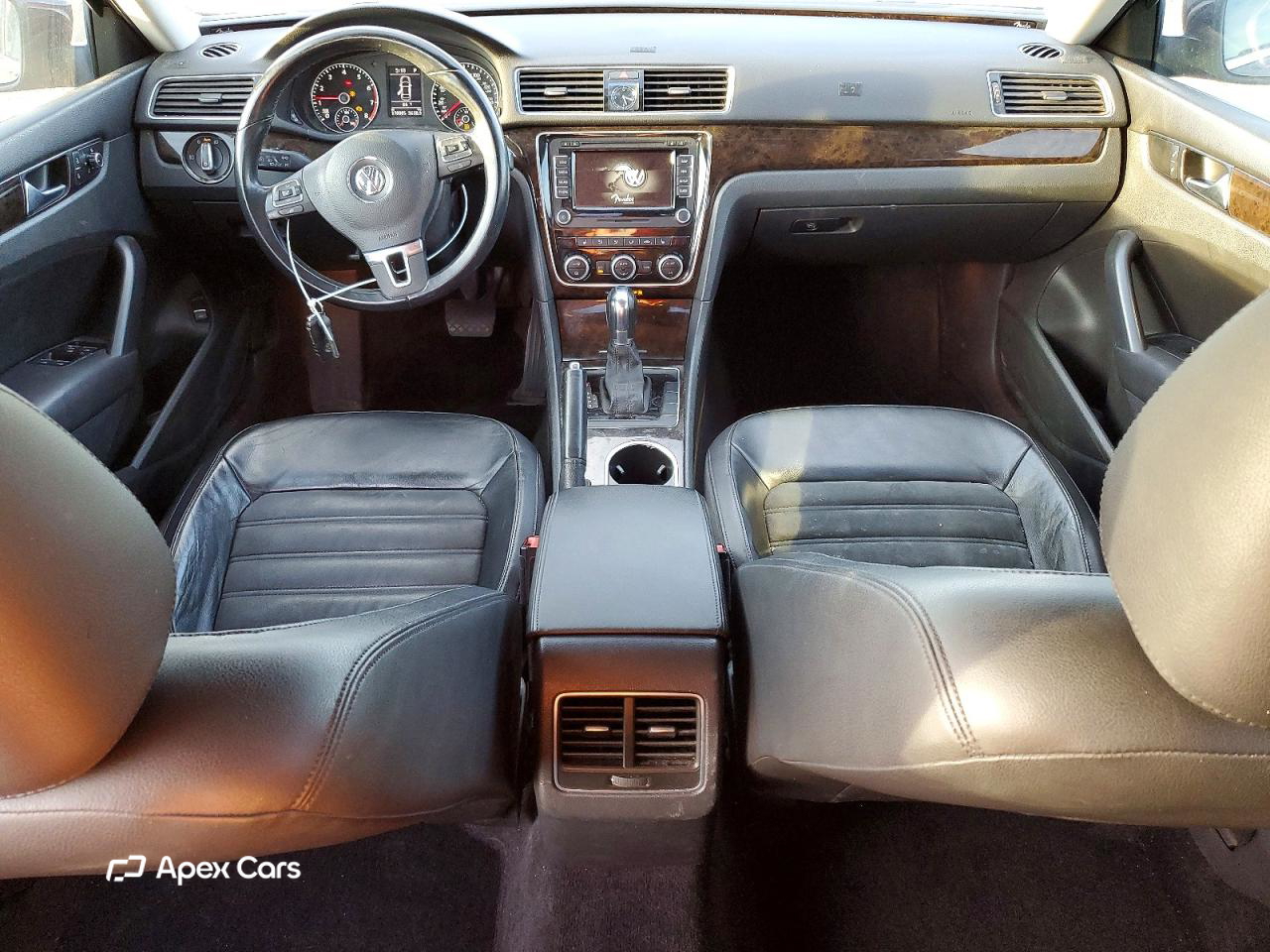 Volkswagen Passat 2014