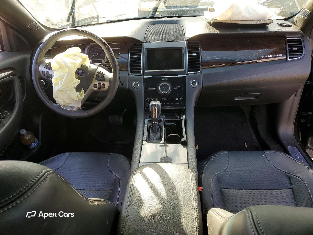 Ford Taurus 2015