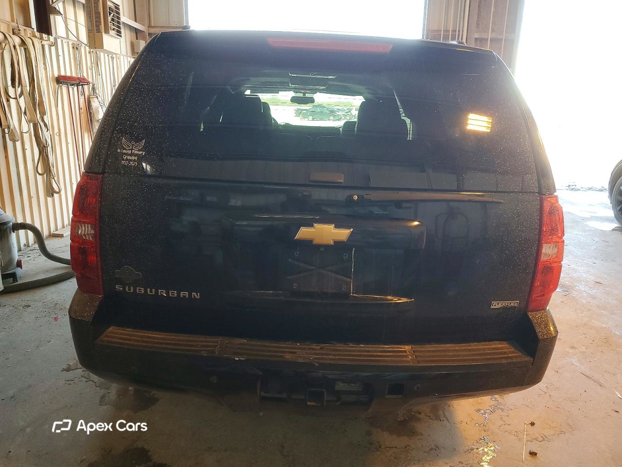 Chevrolet Suburban 2012