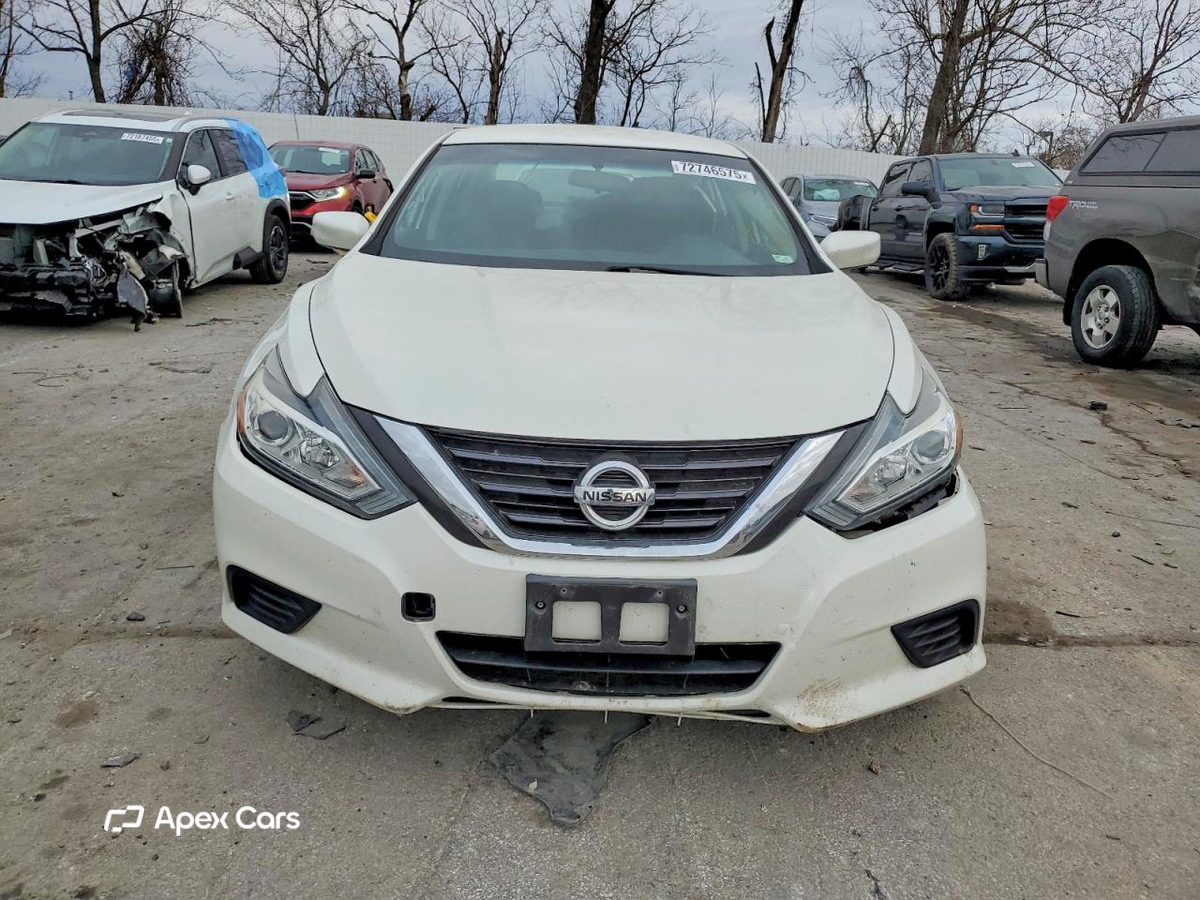 Nissan Altima 2017