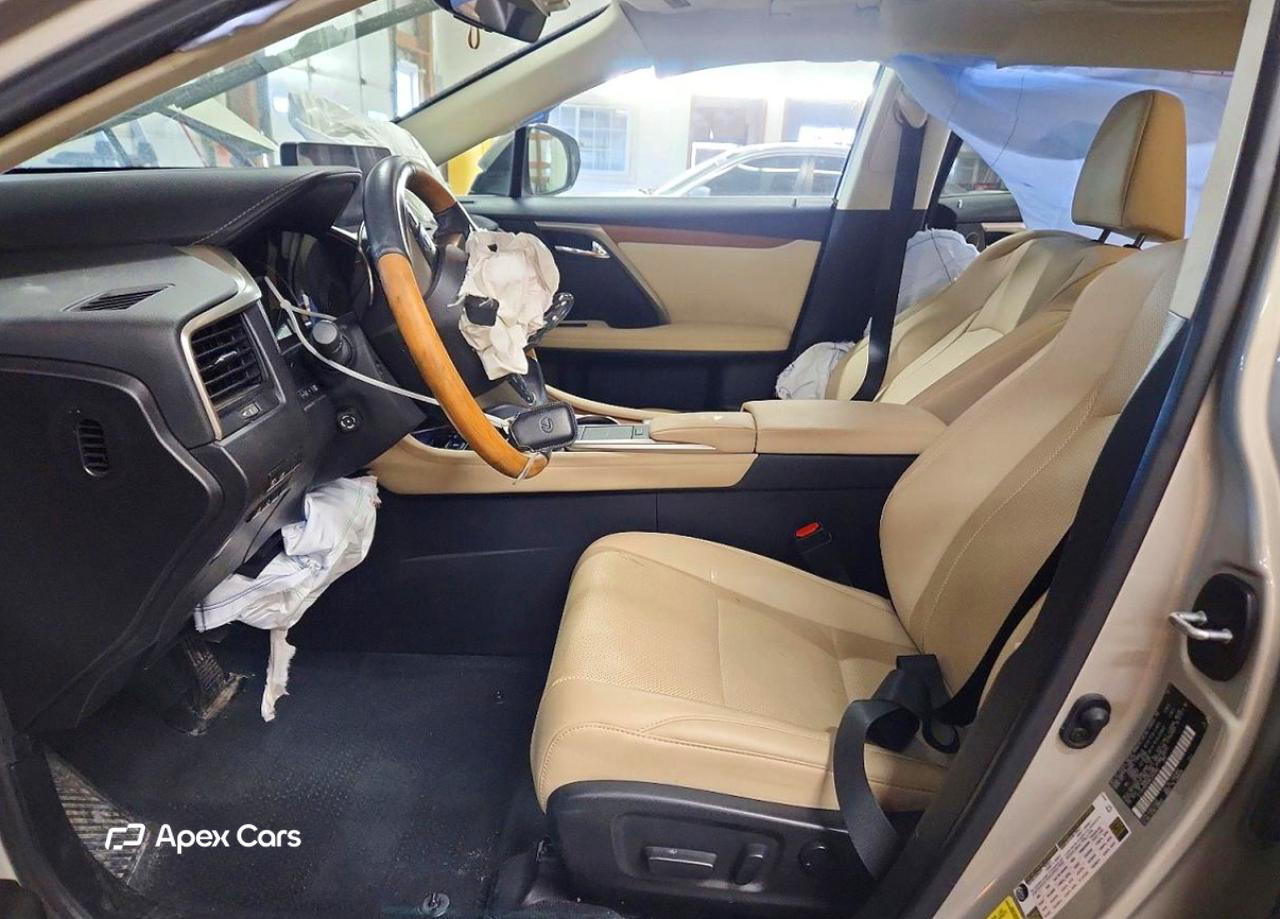 Lexus RX 2021