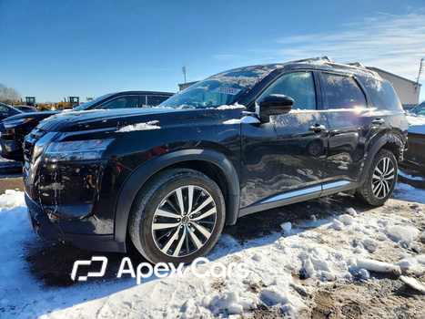 Nissan Pathfinder 2023 - Image 1 of 14