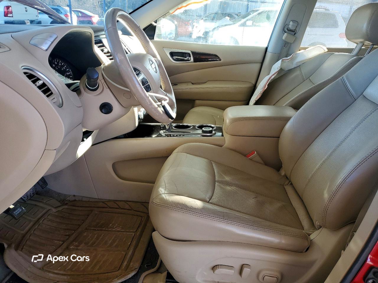 Nissan Pathfinder 2014