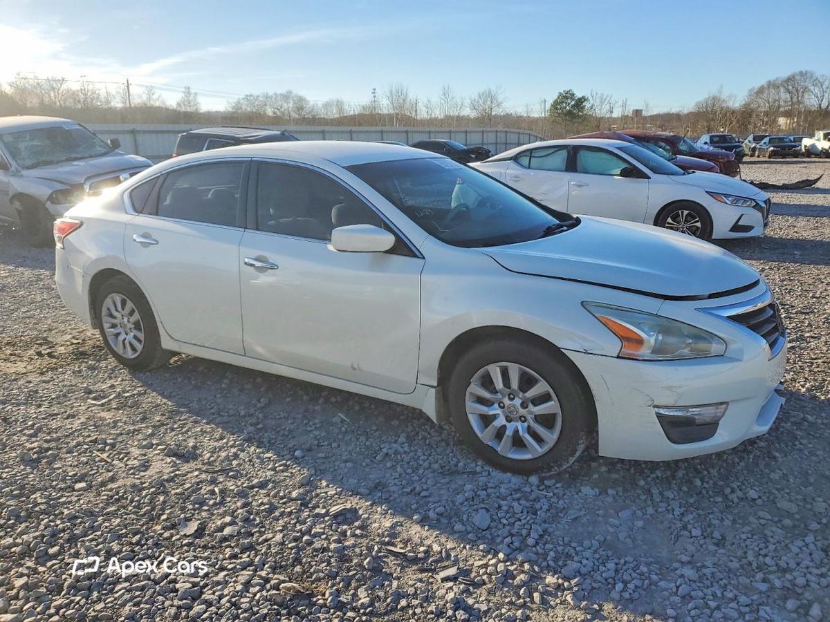 Nissan Altima 2015