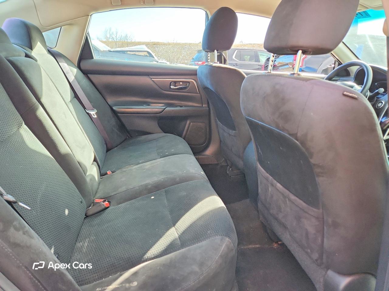 Nissan Altima 2015
