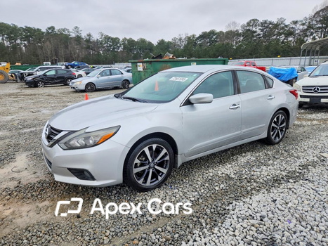 Nissan Altima 2016 - Image 1 of 5