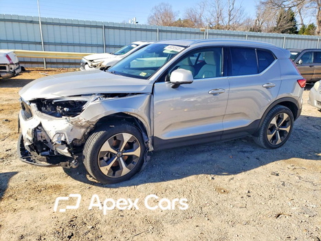Volvo XC40 2023 - Image 1 of 14