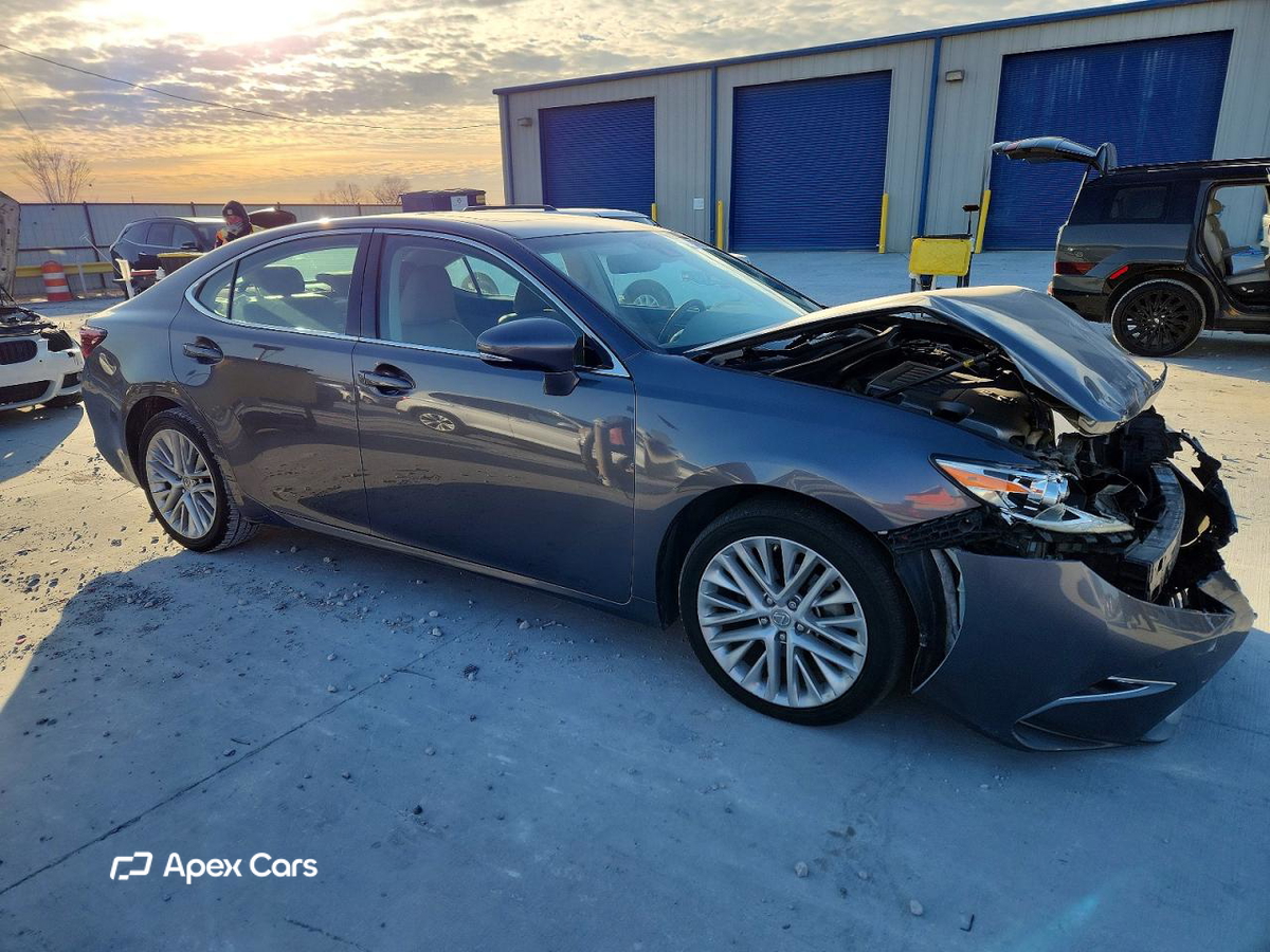 Lexus ES 2016