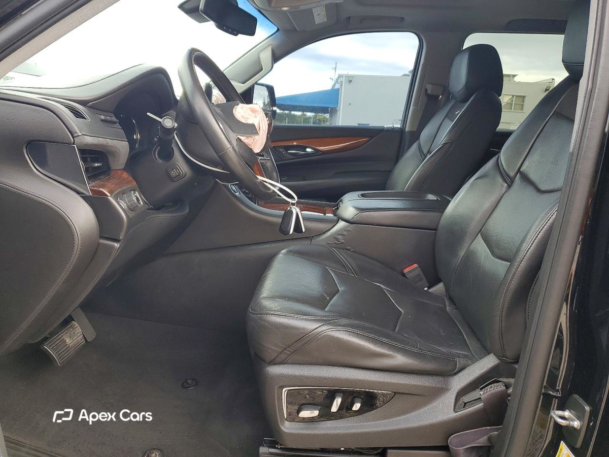 Cadillac Escalade 2016