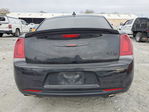 Chrysler 300 2023