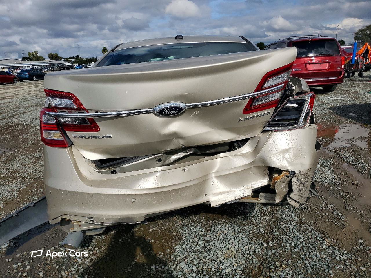 Ford Taurus 2018