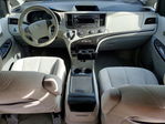 Toyota Sienna 2012