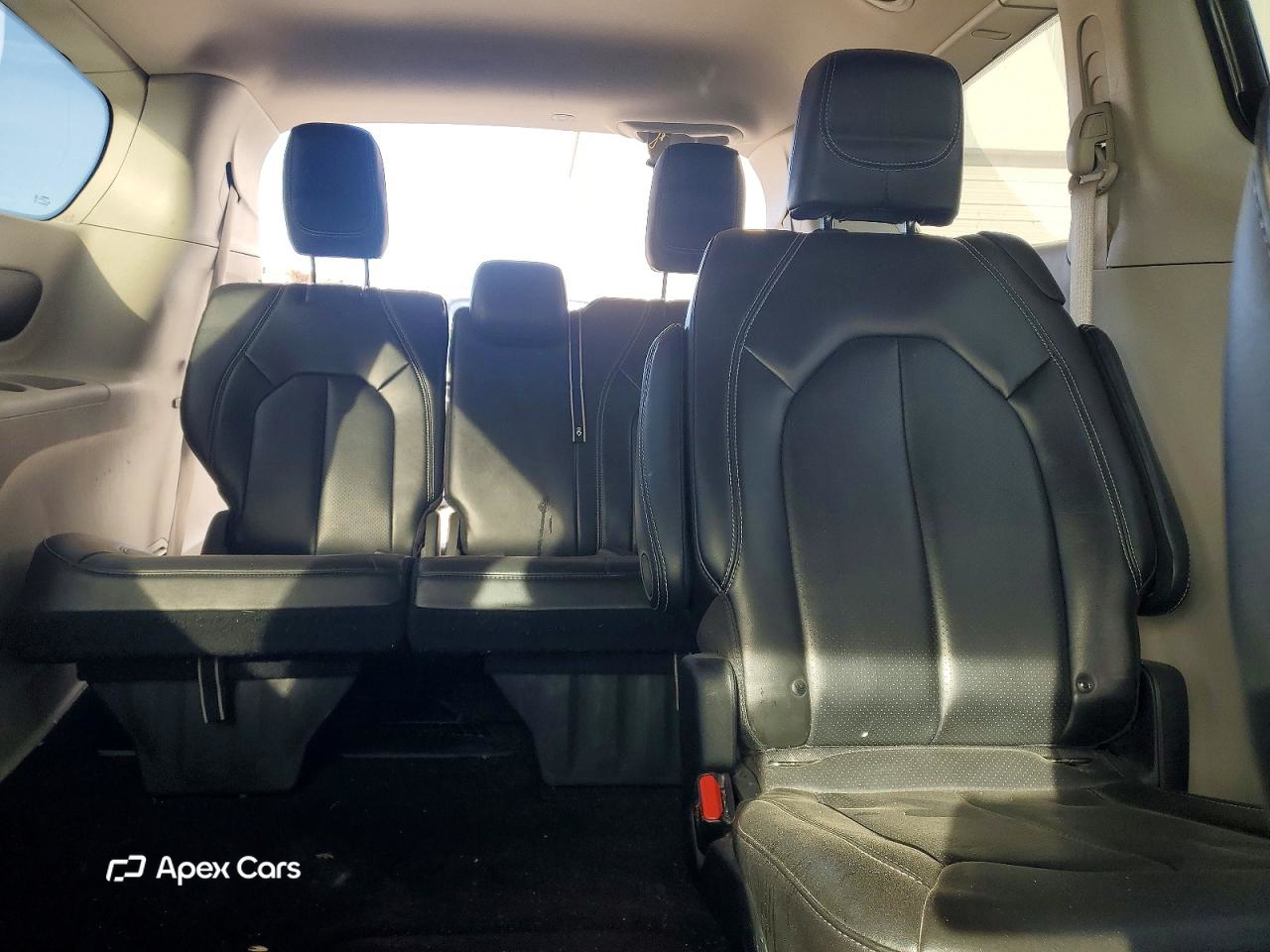 Chrysler Pacifica 2023