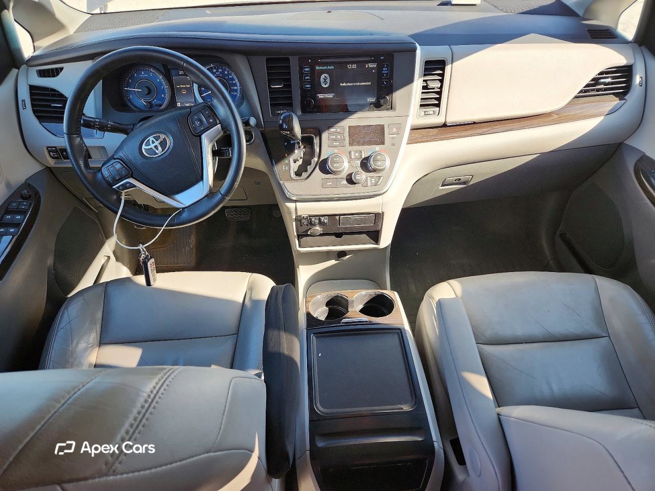 Toyota Sienna 2015