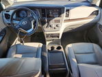 Toyota Sienna 2015