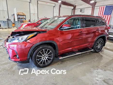 Toyota Highlander 2018 - Image 1 of 14