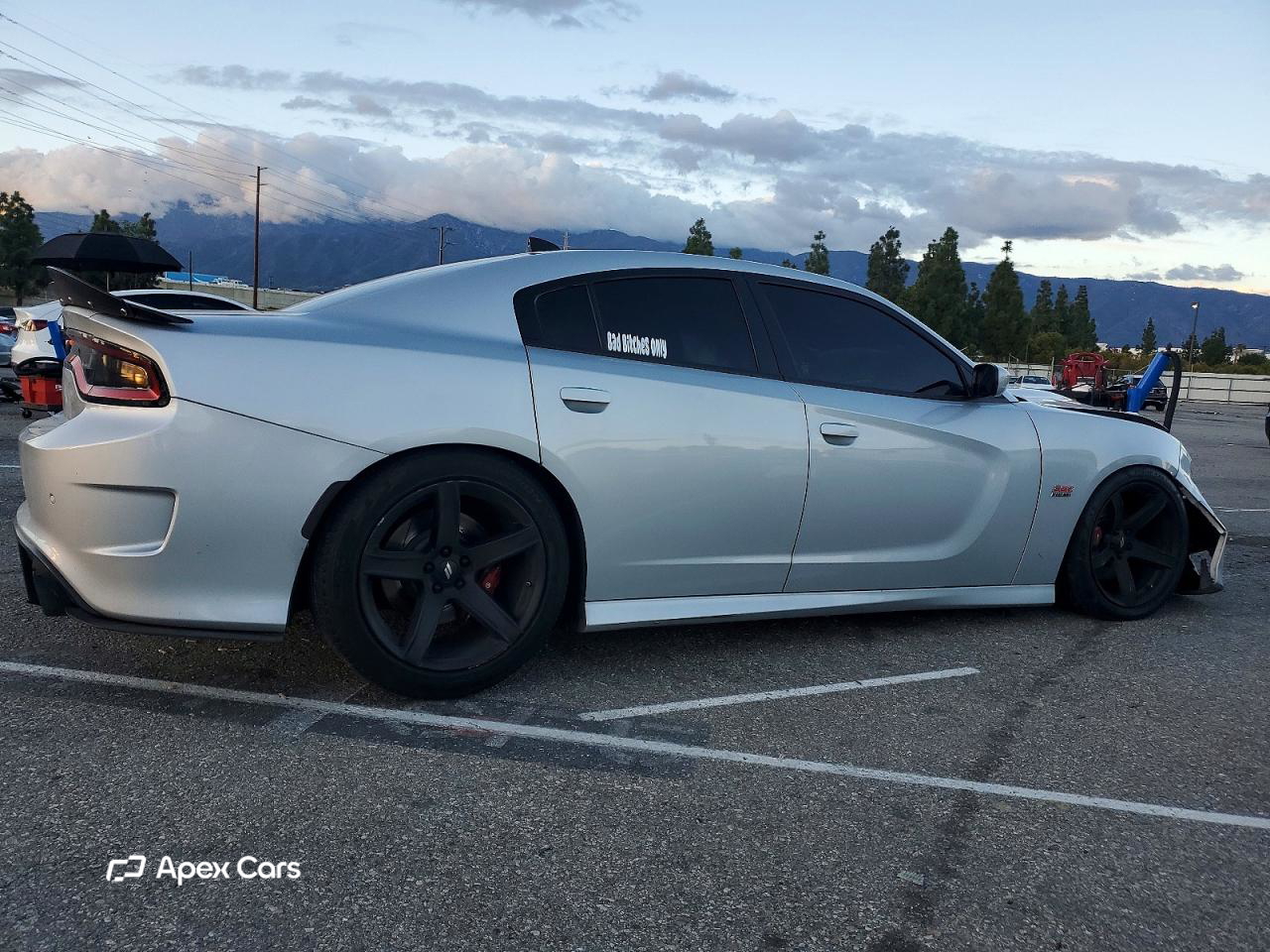 Dodge Charger 2020