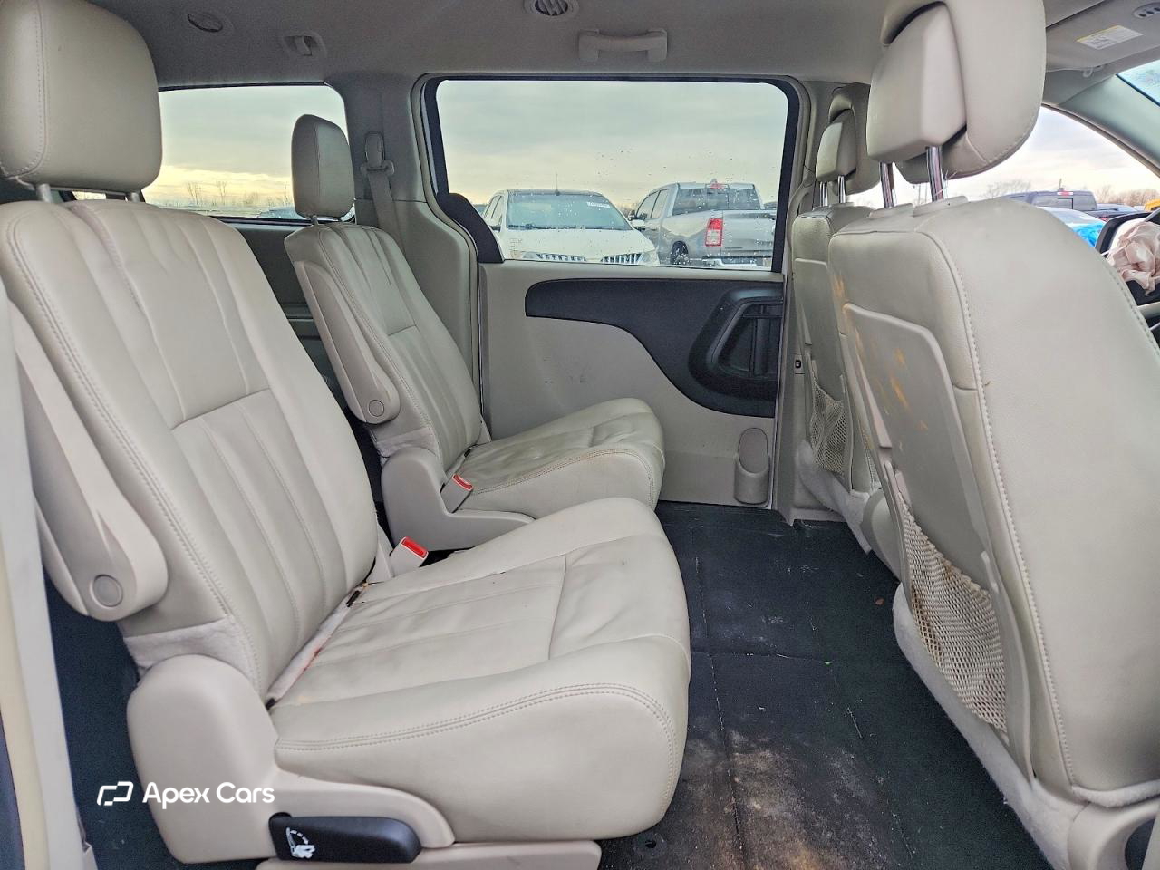 Chrysler Voyager 2015