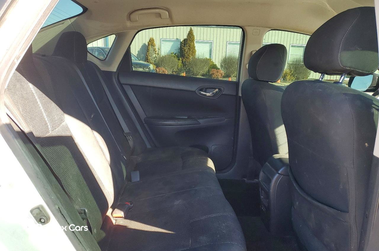 Nissan Sentra 2018