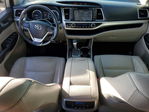 Toyota Highlander 2017
